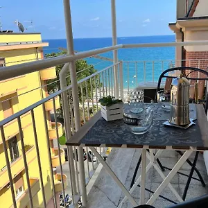 https://don-pedro-beach-house.hotelitalianriviera.com