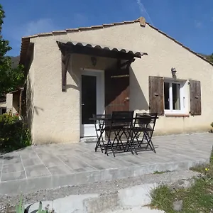 gite-les-iris.fr-provencehotel.com/