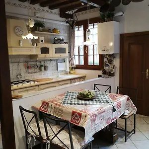 https://la-corte-venice.hotelslidodijesolo.com